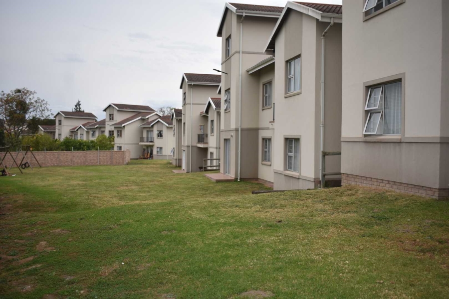 2 Bedroom Property for Sale in Beacon Bay Eastern Cape